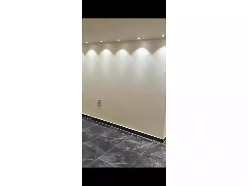 https://aqarmap.com.eg/ar/listing/5549738-for-sale-cairo-el-maadi-zahraa-el-maadi-kmbwnd-lhy-lytly-trst-jrwb