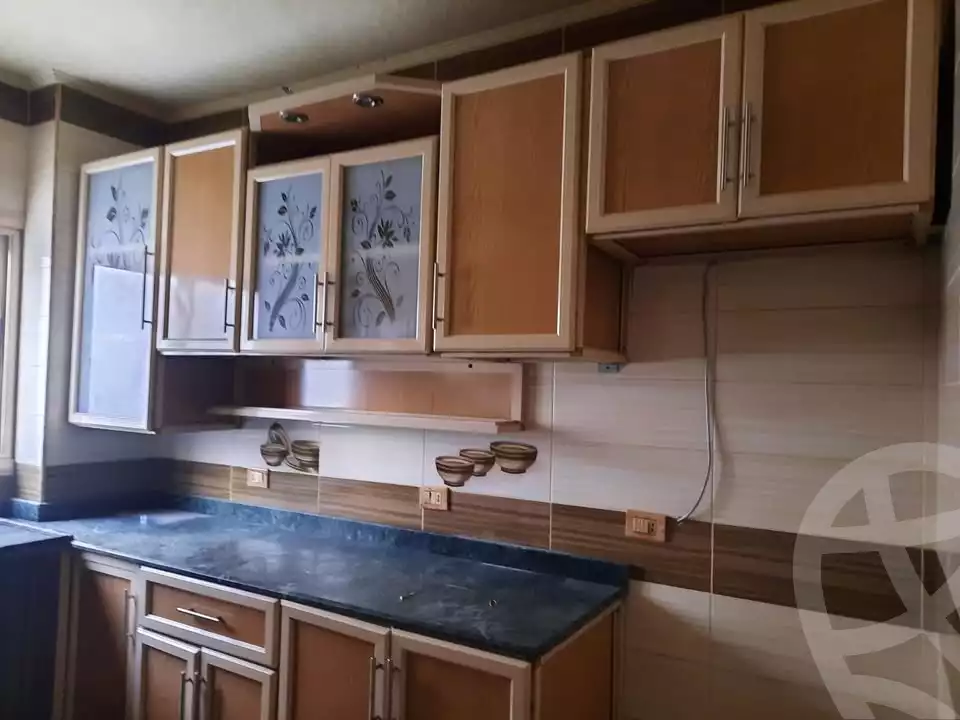 https://aqarmap.com.eg/ar/listing/5550054-for-sale-cairo-mokattam-lhdb-l-ly-shareaa-9