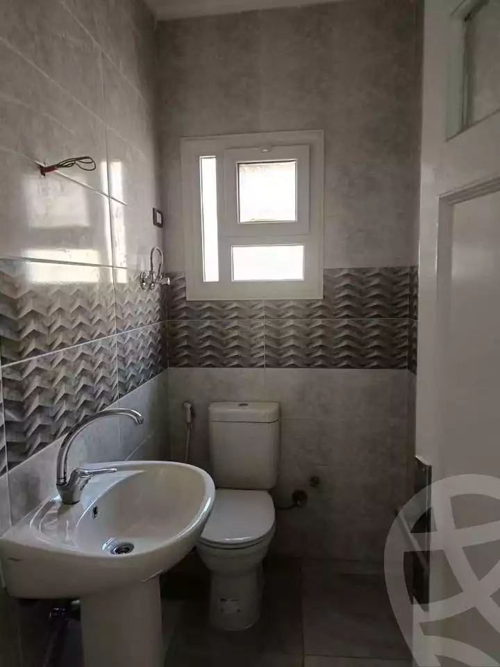https://aqarmap.com.eg/en/listing/5550123-for-rent-cairo-mokattam-lhdb-l-ly-s-zone