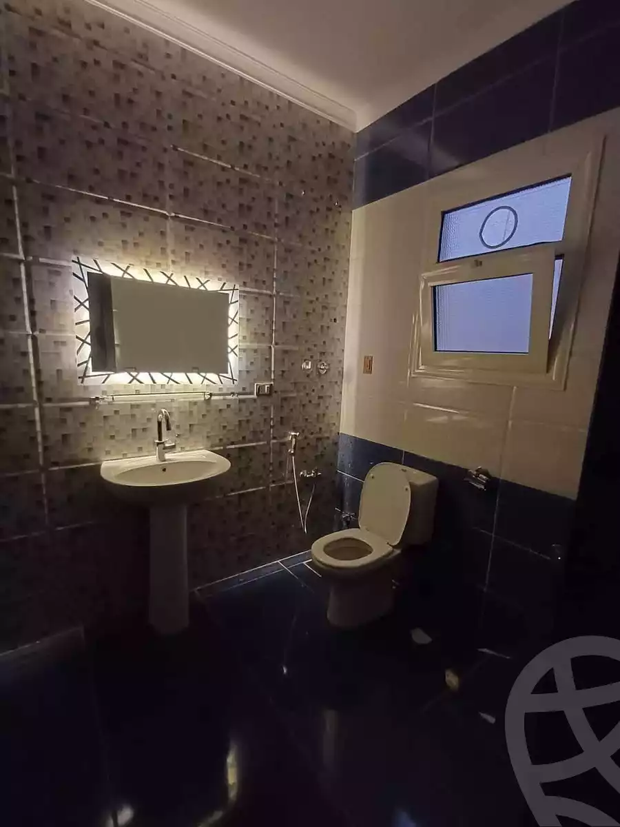 https://aqarmap.com.eg/en/listing/5550154-for-rent-cairo-mokattam-lhdb-l-ly
