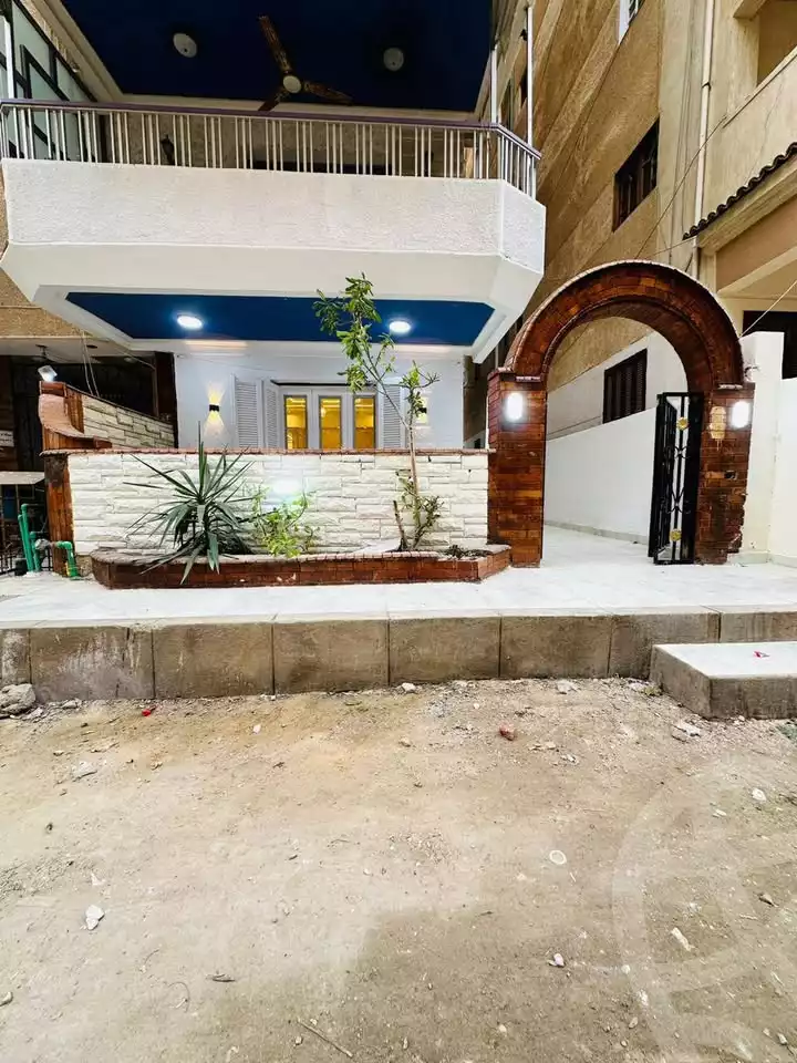 https://aqarmap.com.eg/en/listing/5552560-for-sale-alexandria-mntq-fr-y-blskndry-el-kilo-21