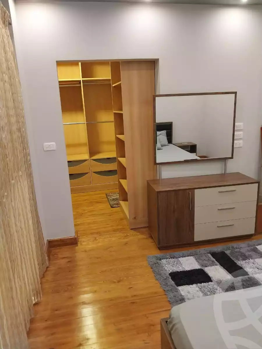 https://aqarmap.com.eg/en/listing/5554412-for-rent-cairo-new-cairo-lrhb-city-phase-2-amr-ibn-el-aas-st