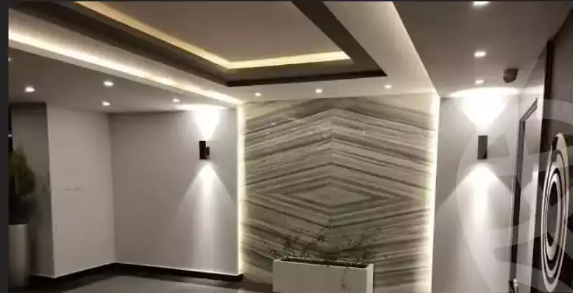 https://aqarmap.com.eg/ar/listing/5554832-for-sale-cairo-6th-of-october-el-wahatt-road