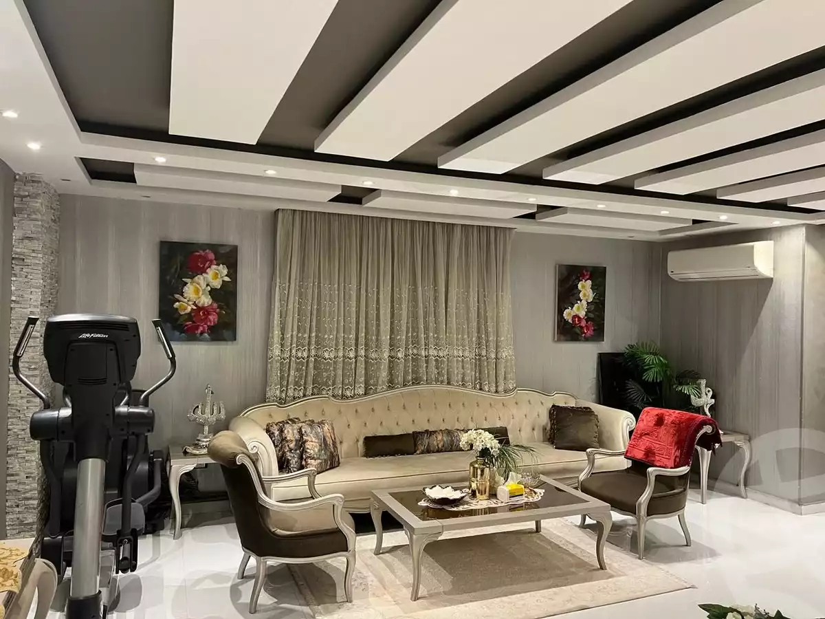 https://aqarmap.com.eg/ar/listing/5555701-for-sale-cairo-mokattam-lhdb-l-ly