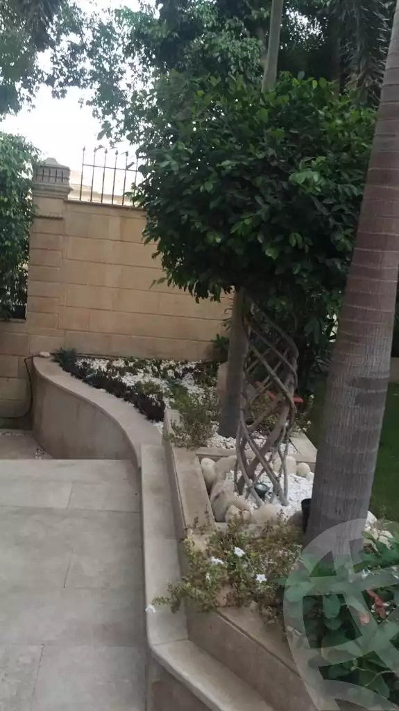 https://aqarmap.com.eg/en/listing/5556391-for-sale-cairo-new-cairo-el-ahyaa-first-neighborhood-street-2