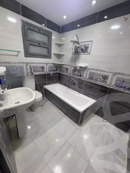 https://aqarmap.com.eg/ar/listing/5556872-for-sale-alexandria-l-jmy-lbytsh-al-nouqrashi-st