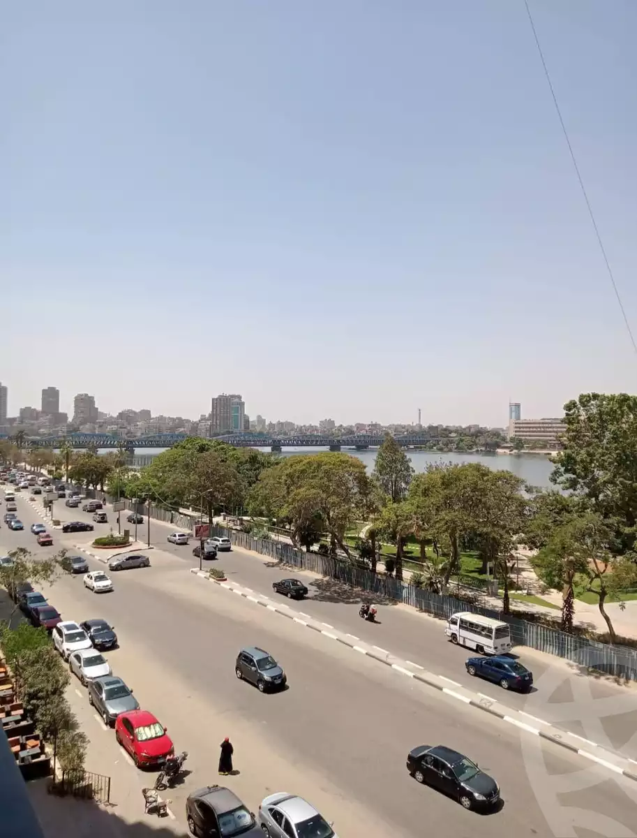 https://aqarmap.com.eg/en/listing/5557021-for-sale-cairo-shoubra-corniche-el-nile-st