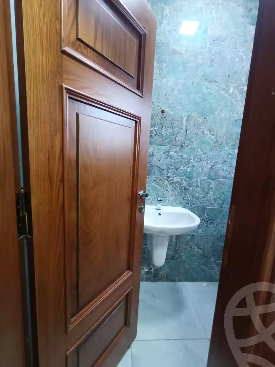 https://aqarmap.com.eg/en/listing/5557287-for-rent-cairo-el-sheikh-zayed-city-compounds-continental-residence