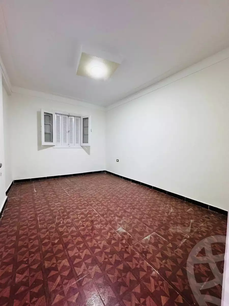 https://aqarmap.com.eg/en/listing/5558472-for-sale-alexandria-l-jmy-shataa-el-nakheel