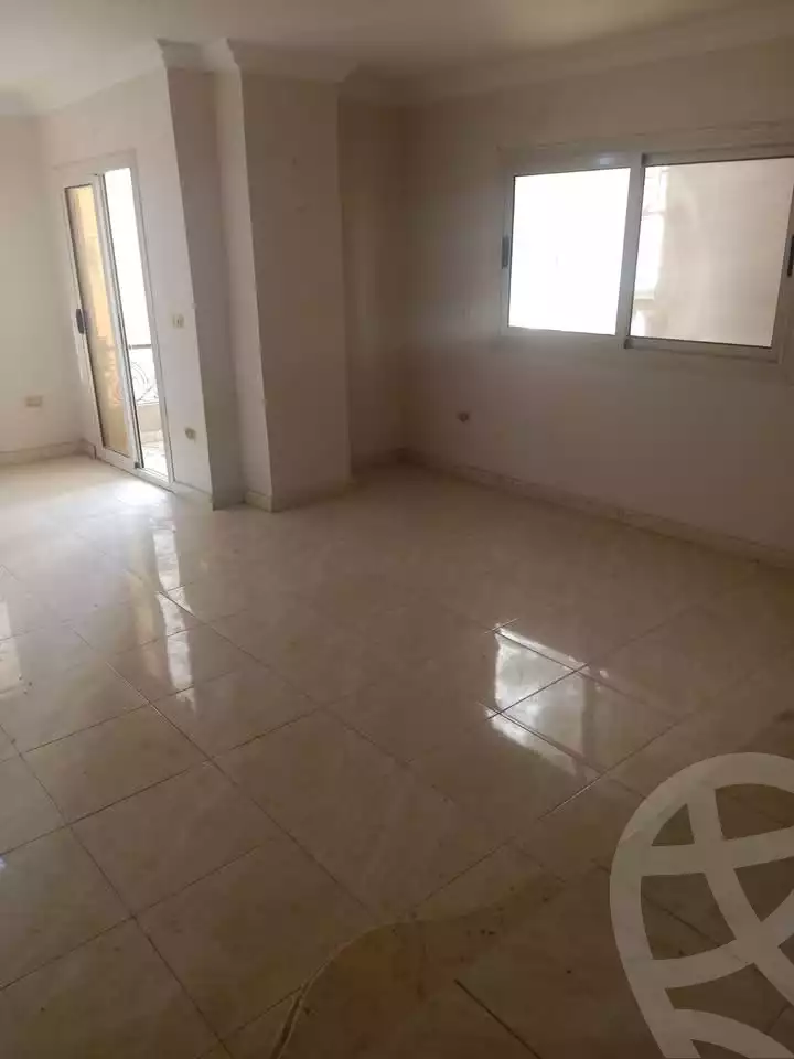 https://aqarmap.com.eg/ar/listing/5560441-for-rent-cairo-mokattam-el-hadabah-el-wosta-rd-lmbhth