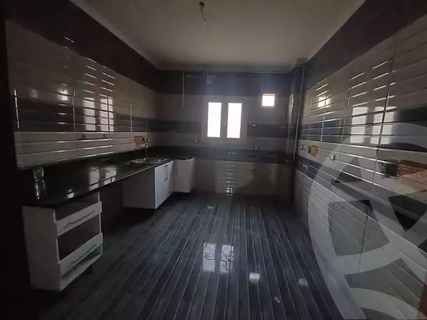 https://aqarmap.com.eg/en/listing/5561670-for-rent-cairo-mokattam-lhdb-l-ly-shareaa-9