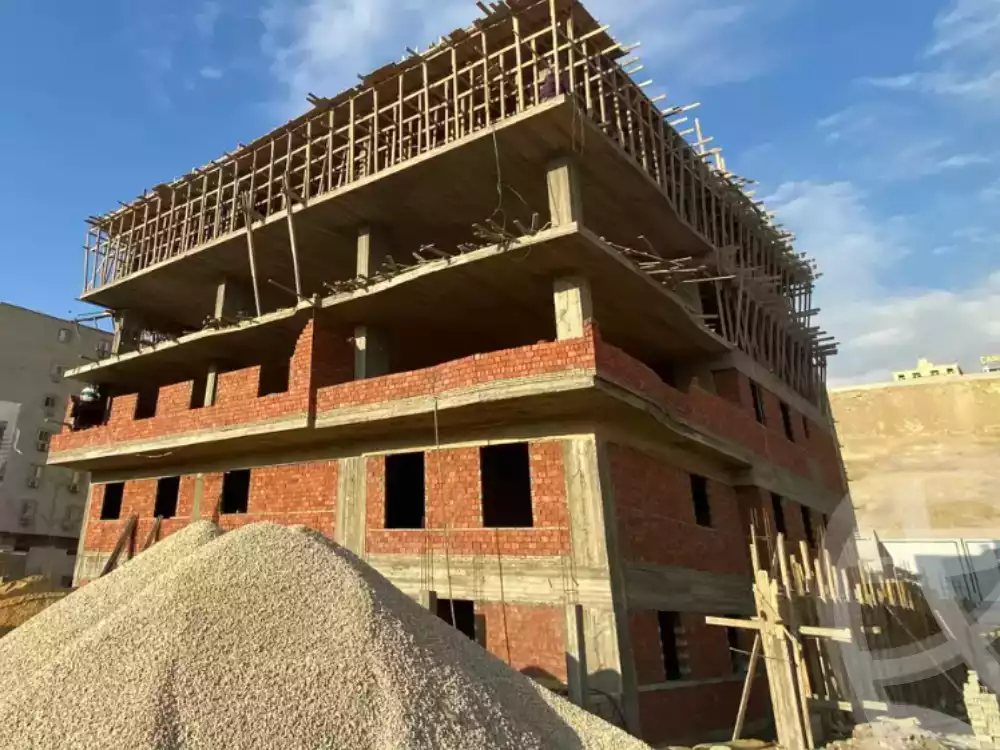 https://aqarmap.com.eg/ar/listing/5563391-for-sale-cairo-mokattam-el-hadabah-el-wosta-el-mantaqa-el-olaa-baron-school-street