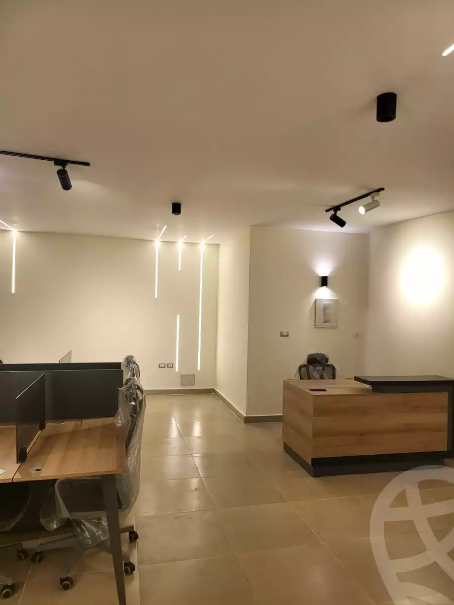https://aqarmap.com.eg/ar/listing/5563959-for-rent-cairo-el-maadi-zahraa-el-maadi-al-khamseen-st