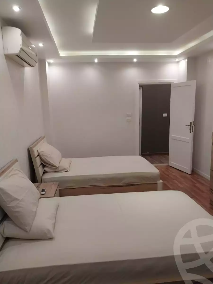 https://aqarmap.com.eg/en/listing/5564903-for-rent-cairo-new-cairo-lrhb-city-phase-1-ahmed-rami-st