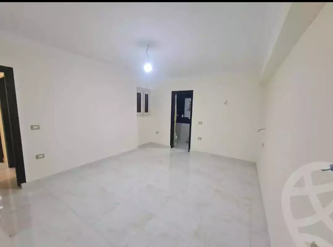 https://aqarmap.com.eg/en/listing/5565451-for-rent-cairo-mokattam-lhdb-l-ly-manteqt-ganob-s