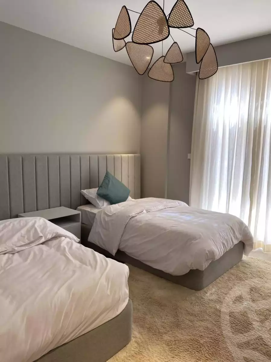 https://aqarmap.com.eg/en/listing/5567511-for-sale-cairo-el-sheikh-zayed-city-compounds-kmbwnd-fyldj-wyst-dr-llttwyr