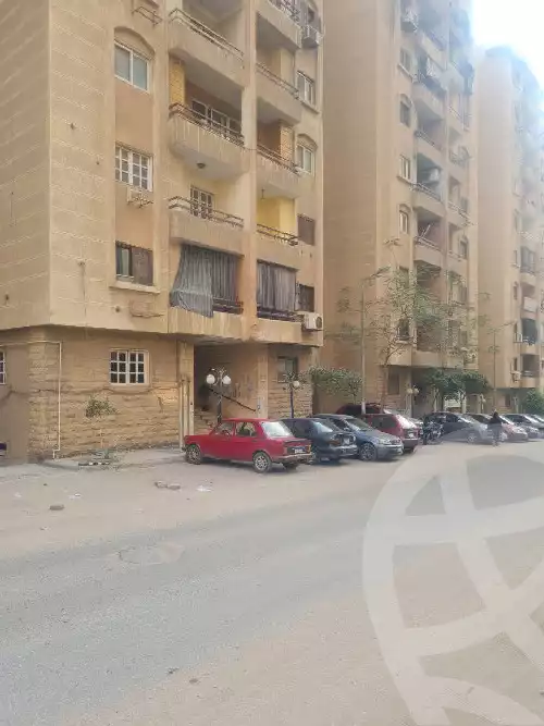 https://aqarmap.com.eg/en/listing/5570317-for-sale-cairo-mokattam-el-hadabah-el-wosta-el-mantaqa-el-rabaa-al-gamea-al-haditha-st