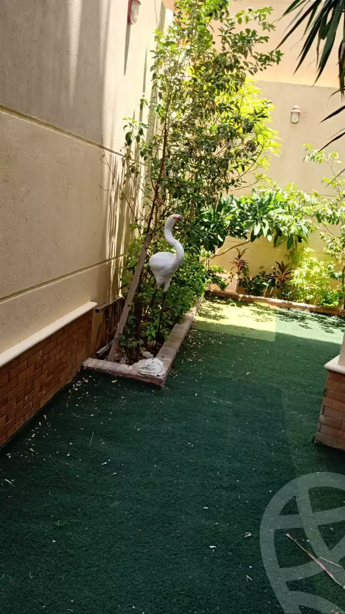 https://aqarmap.com.eg/en/listing/5572386-for-sale-cairo-new-cairo-ganob-el-akadamiya-south-academy-z
