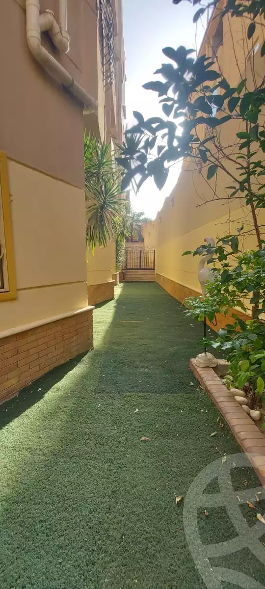 https://aqarmap.com.eg/en/listing/5572386-for-sale-cairo-new-cairo-ganob-el-akadamiya-south-academy-z