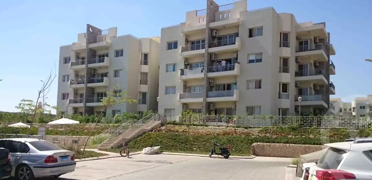https://aqarmap.com.eg/en/listing/5574742-for-sale-cairo-el-sheikh-zayed-city-compounds-dh-drys