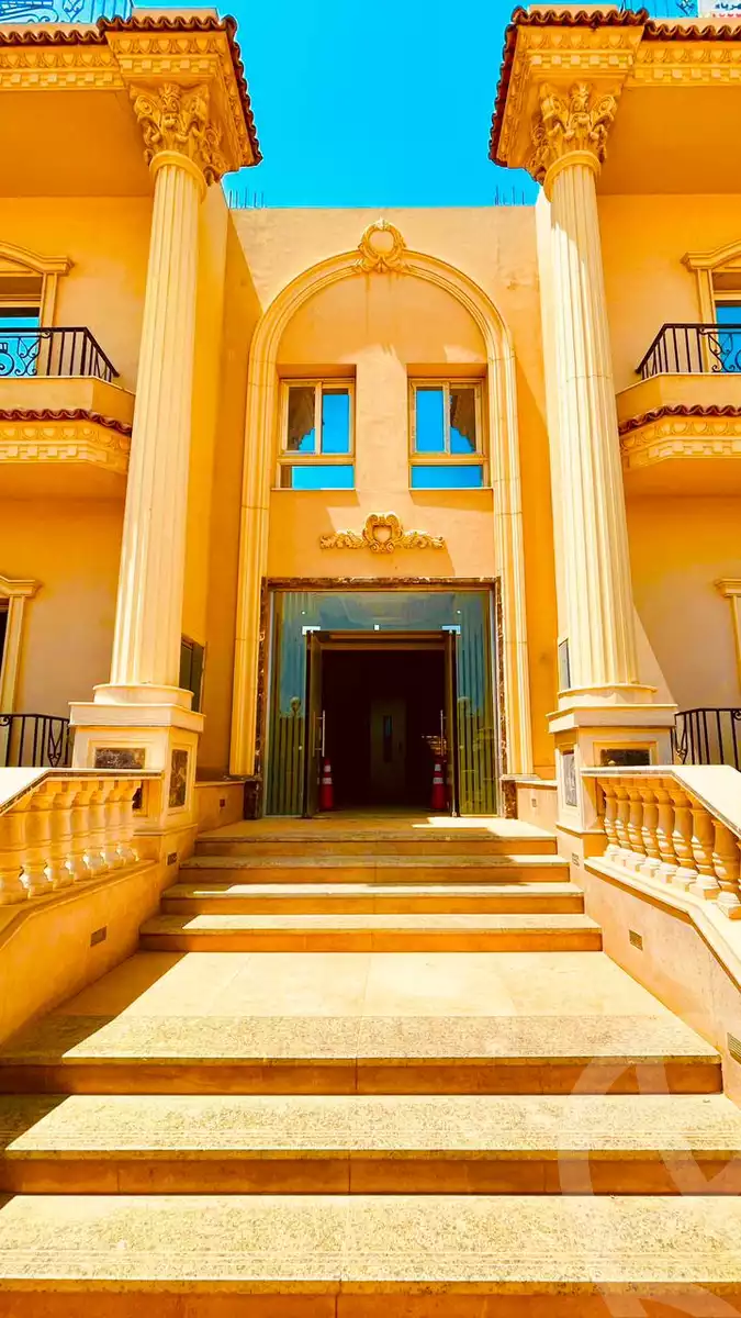 https://aqarmap.com.eg/en/listing/5576809-for-sale-cairo-new-cairo-gharb-el-golf-alaa-elsaadany-st