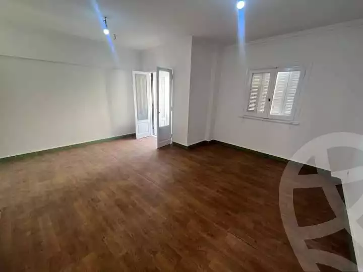 https://aqarmap.com.eg/ar/listing/5577197-for-rent-cairo-mokattam-lhdb-l-ly-diplomats-neighborhood