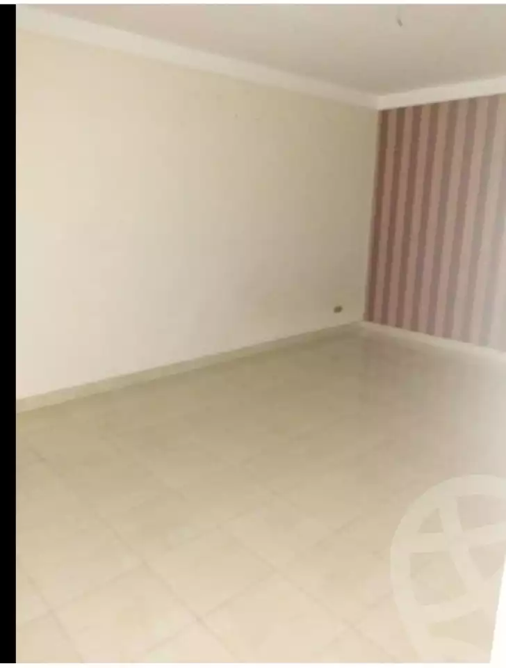 https://aqarmap.com.eg/en/listing/5578033-for-rent-cairo-mokattam-lhdb-l-ly-shareaa-9
