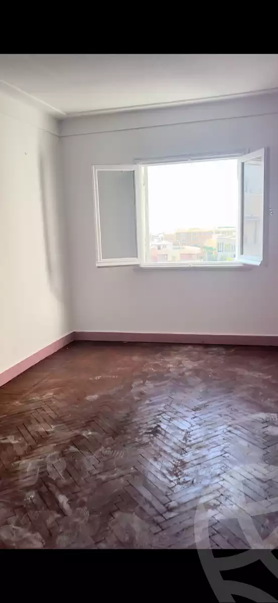https://aqarmap.com.eg/en/listing/5579801-for-rent-alexandria-l-zryt
