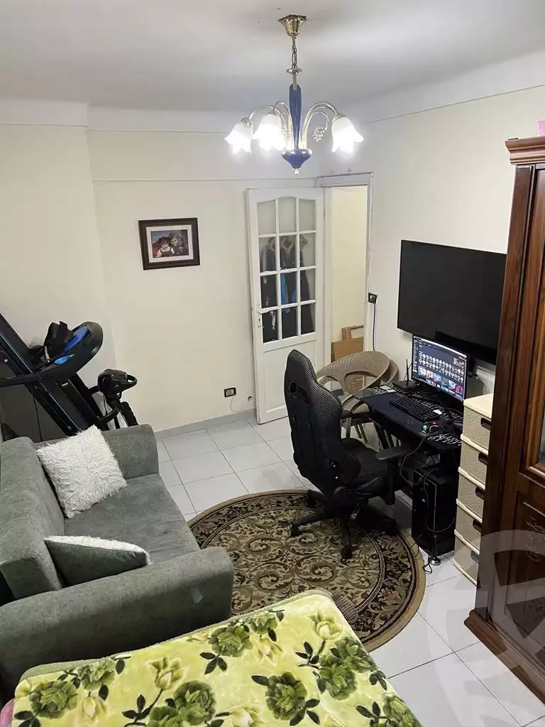 https://aqarmap.com.eg/ar/listing/5581543-for-sale-alexandria-sydy-bshr-sydy-bshr-bhry-shr-mhmwd-l-yswy