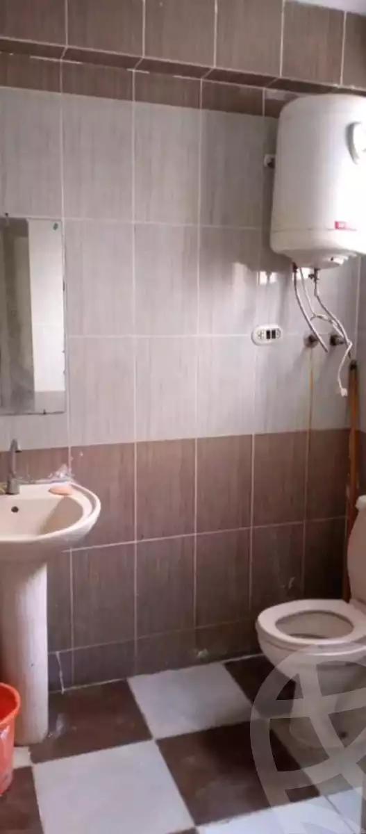 https://aqarmap.com.eg/ar/listing/5581691-for-rent-alexandria-miami-iskandar-ibrahim-st