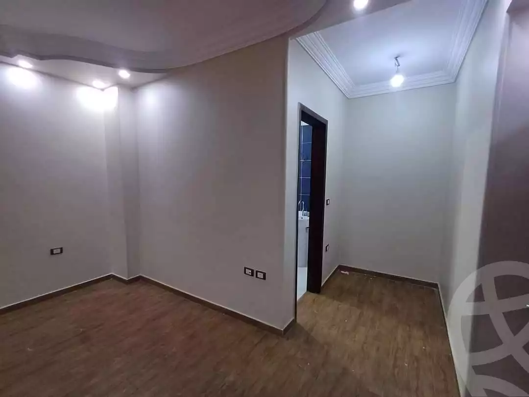 https://aqarmap.com.eg/en/listing/5583454-for-rent-cairo-mokattam-lhdb-l-ly