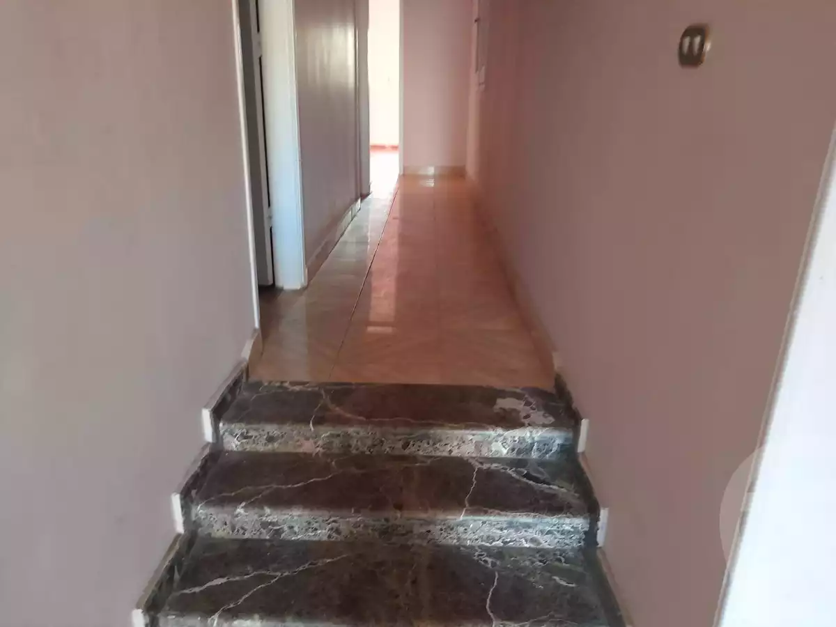 https://aqarmap.com.eg/en/listing/5586161-for-rent-cairo-mokattam-lhdb-l-ly