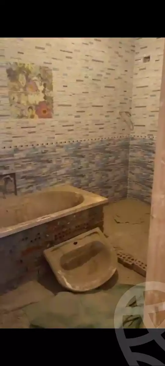 https://aqarmap.com.eg/en/listing/5586699-for-sale-cairo-nozha-2-el-khamseen-st