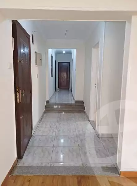 https://aqarmap.com.eg/ar/listing/5587615-for-rent-cairo-mokattam-lhdb-l-ly