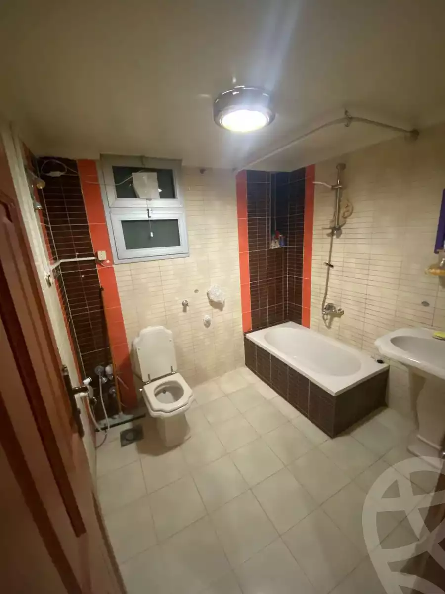 https://aqarmap.com.eg/en/listing/5588463-for-rent-alexandria-l-jmy-lbytsh-el-hanafeya-st
