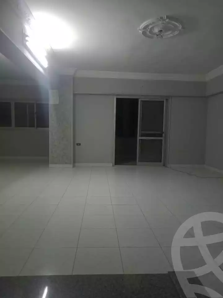 https://aqarmap.com.eg/ar/listing/5588547-for-rent-cairo-mokattam-lhdb-l-ly-hay-el-ashgar