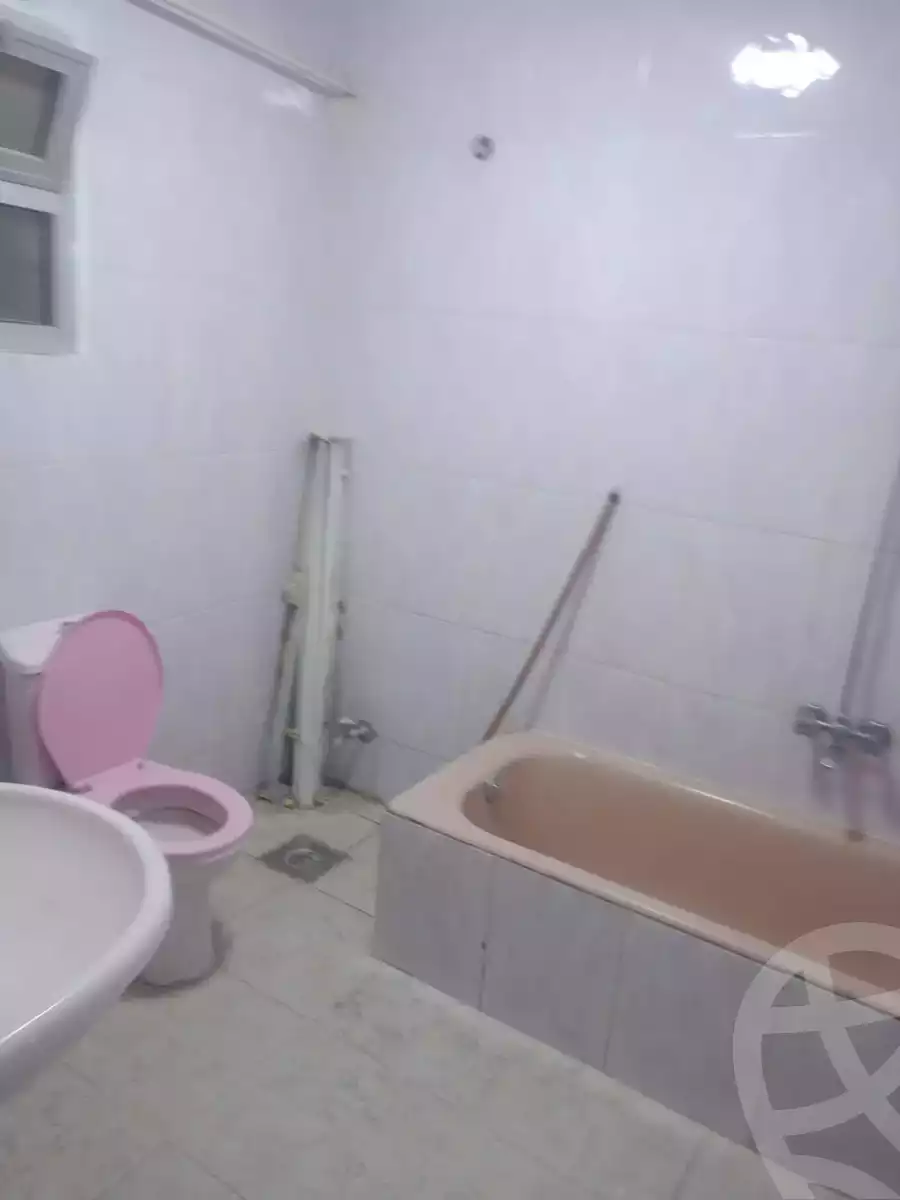 https://aqarmap.com.eg/en/listing/5589708-for-sale-cairo-helwan-hadayek-helwan-el-shareef