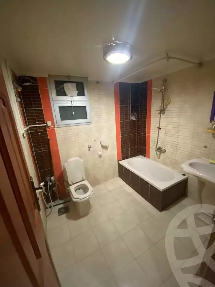 https://aqarmap.com.eg/en/listing/5590908-for-rent-alexandria-l-jmy-lbytsh-el-hanafeya-st