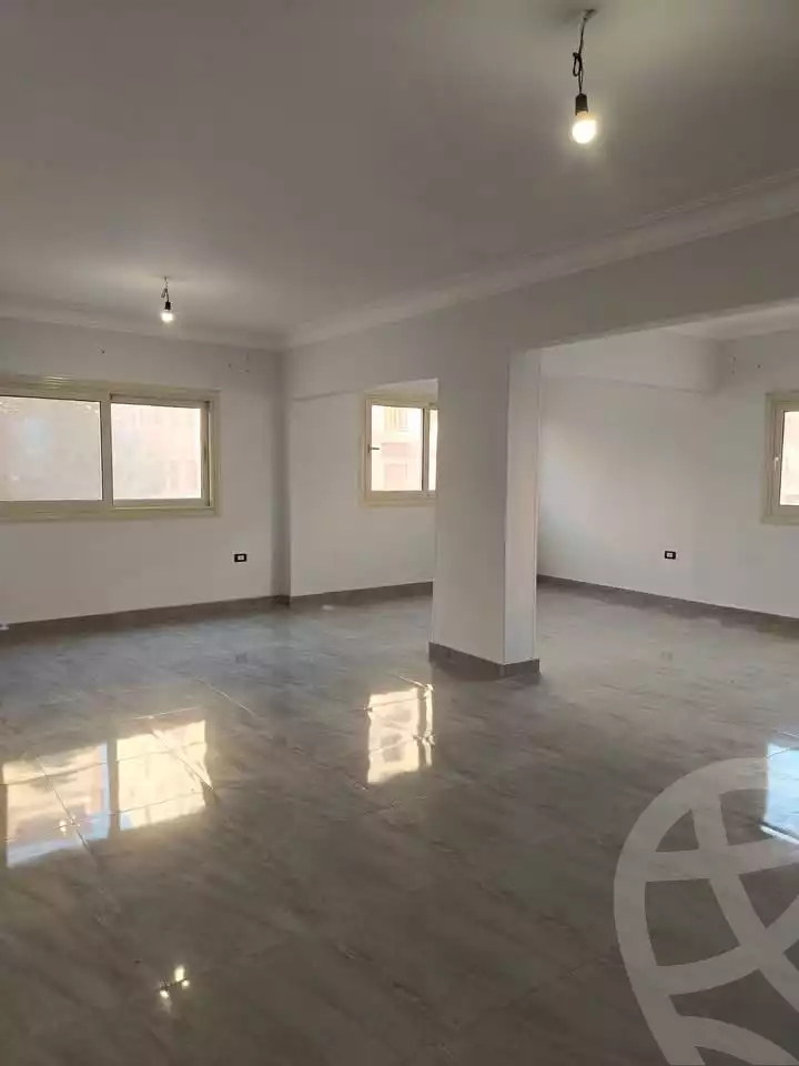 https://aqarmap.com.eg/en/listing/5592884-for-rent-cairo-mokattam-lhdb-l-ly-s-zone