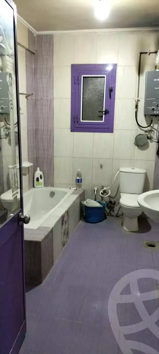 https://aqarmap.com.eg/en/listing/5593068-for-rent-cairo-faisal-kafr-tohormos-queen-nazli-st