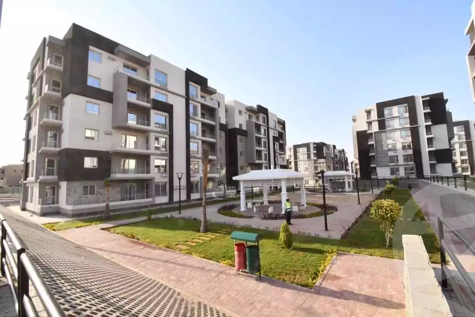 https://aqarmap.com.eg/ar/listing/5593405-for-sale-cairo-el-sheikh-zayed-city-compounds-dr-msr