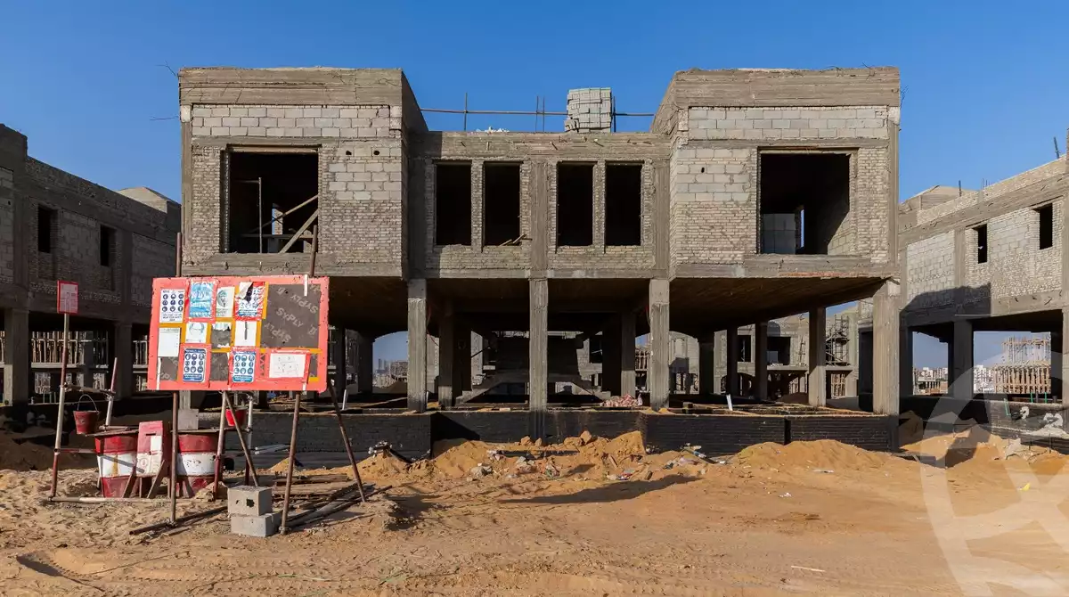 https://aqarmap.com.eg/en/listing/5593597-for-sale-cairo-el-sheikh-zayed-city-compounds-kmbwnd-fyldj-wyst-dr-llttwyr