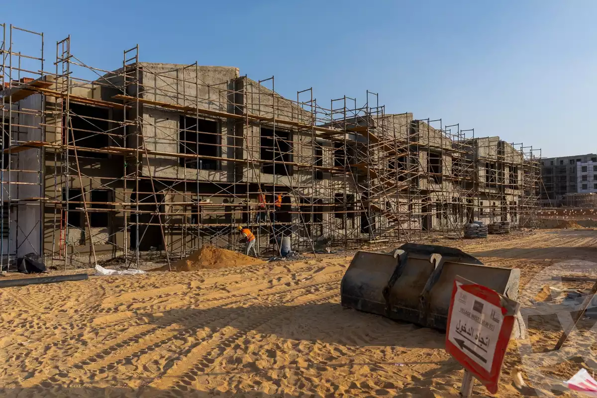 https://aqarmap.com.eg/en/listing/5593597-for-sale-cairo-el-sheikh-zayed-city-compounds-kmbwnd-fyldj-wyst-dr-llttwyr