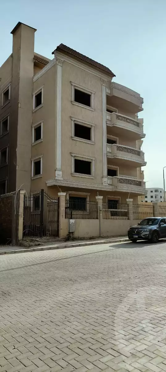 https://aqarmap.com.eg/en/listing/5593971-for-sale-cairo-el-sheikh-zayed-city-compounds-tiamo-city