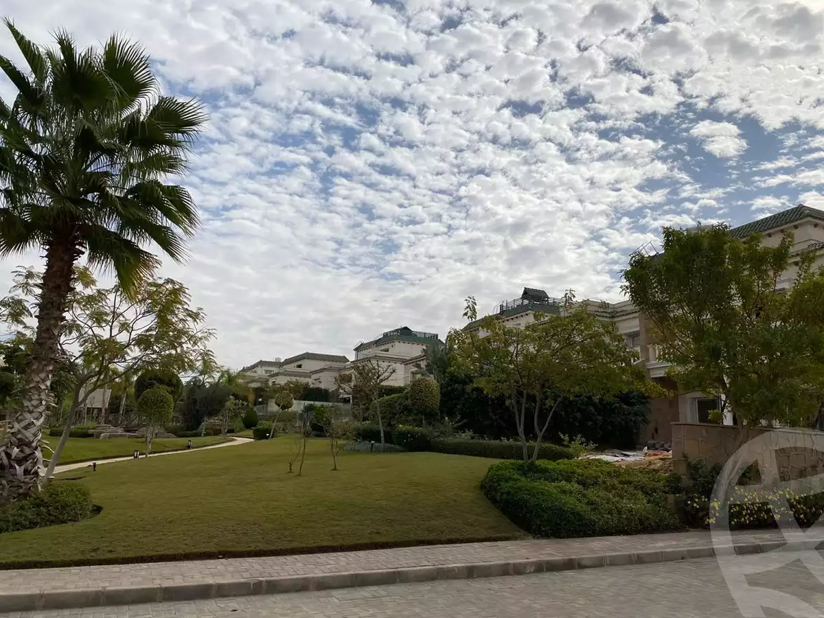 https://aqarmap.com.eg/ar/listing/5594042-for-sale-cairo-new-cairo-compounds-landmark