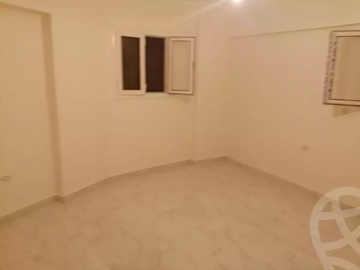 https://aqarmap.com.eg/ar/listing/5594826-for-sale-cairo-ain-shams-6-october-st