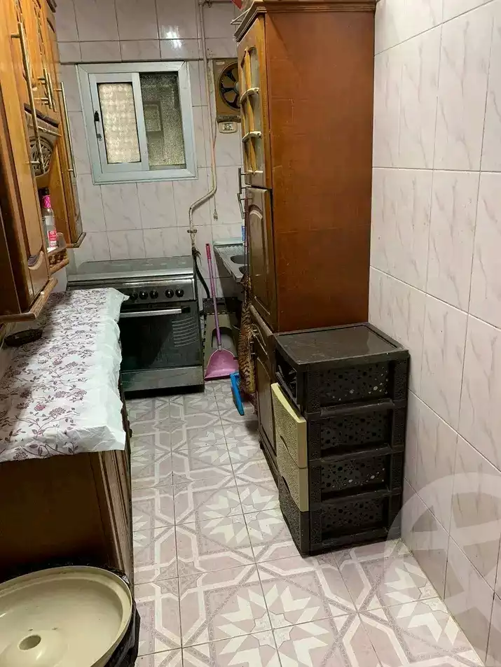 https://aqarmap.com.eg/en/listing/5595281-for-sale-cairo-el-zaytun-hlmy-lzytwn-ibn-el-hakam-sq