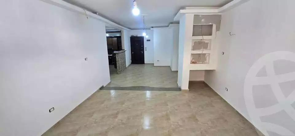 https://aqarmap.com.eg/en/listing/5596371-for-sale-alexandria-ganaklis-shr-bw-qyr-tryq-lhry