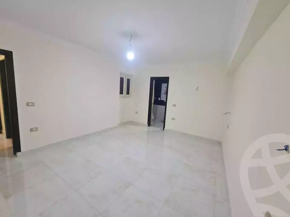 https://aqarmap.com.eg/en/listing/5596891-for-rent-cairo-mokattam-lhdb-l-ly-manteqt-ganob-s
