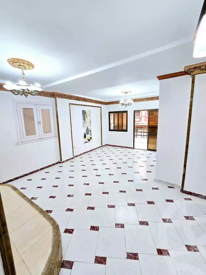 https://aqarmap.com.eg/en/listing/5914835-for-sale-alexandria-l-jmy-el-kilo-21